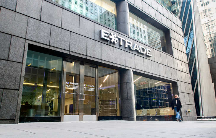 E*TRADE Review: One of the Original Online Brokers