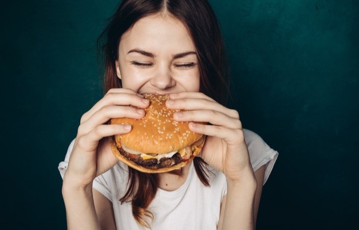 Top 6 Restaurant and Fast-Food Stocks to Buy in 2022