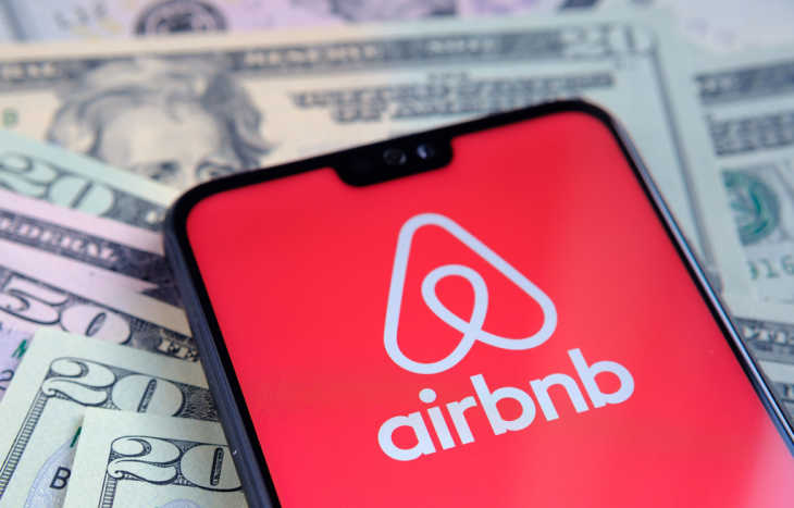 How to Invest in Airbnb: The Pros and Cons